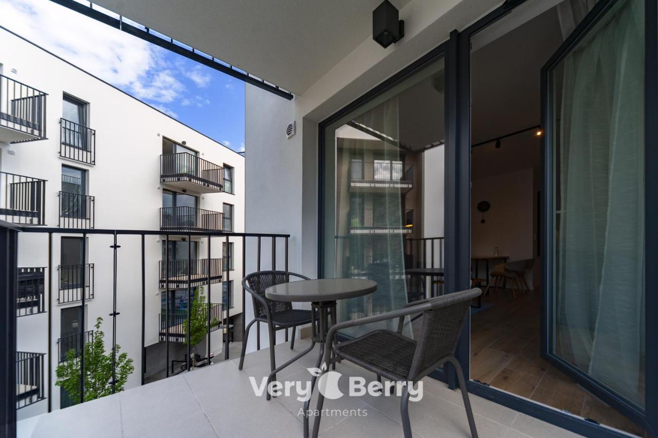 Garbary 104 - Apartament Z Balkonem - Self Check In 24H Poznan Luaran gambar